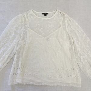 Elegant White Lace Women's Top
